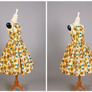 Heartsandfound Sunflower Sundress SZ Med